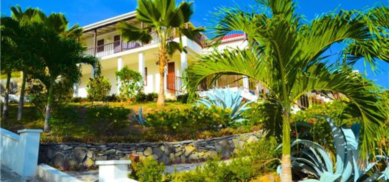 vacation-rentals/st-vincent-and-the-grenadines/bequia/crescent-bay/beachfront-plantation-house-ijeoma-panorama
