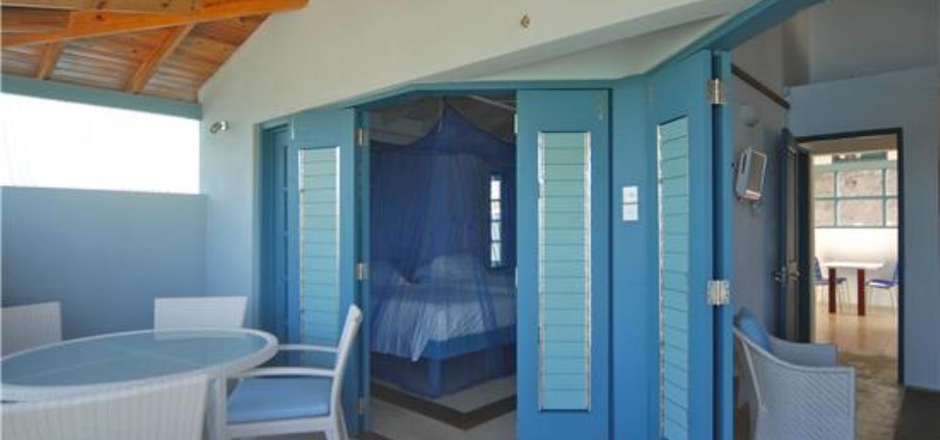 vacation-rentals/st-vincent-and-the-grenadines/bequia/princess-margaret/a-shade-of-blues-apartment