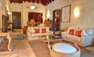 Carenage One Bedroom Suite with Plunge Pool
