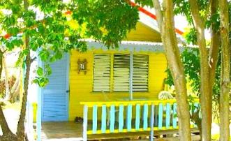 Bayaleau Yellow Cottage