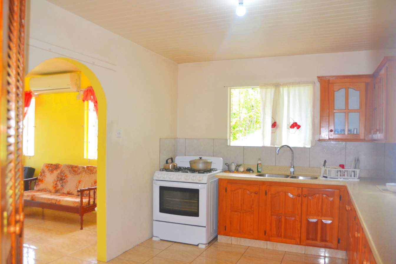 House in Friendship Island Properties for Sale Friendship Bay